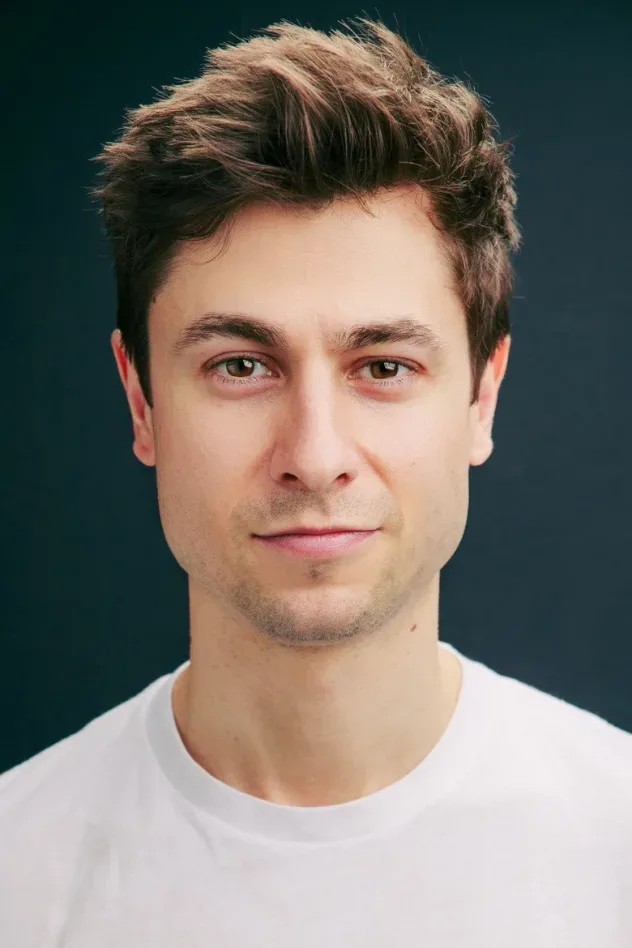 Imagen de portada para Adam Fontana