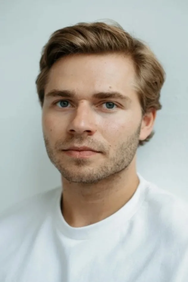 Cover image for Kirill Chernyshenko