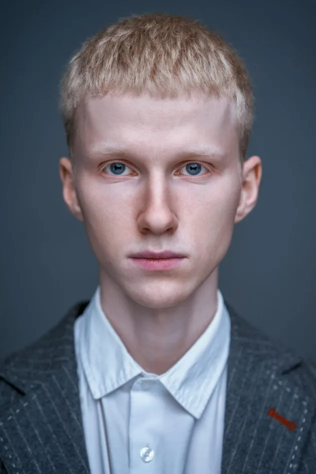 Imagen de portada para Denis Khokhrin