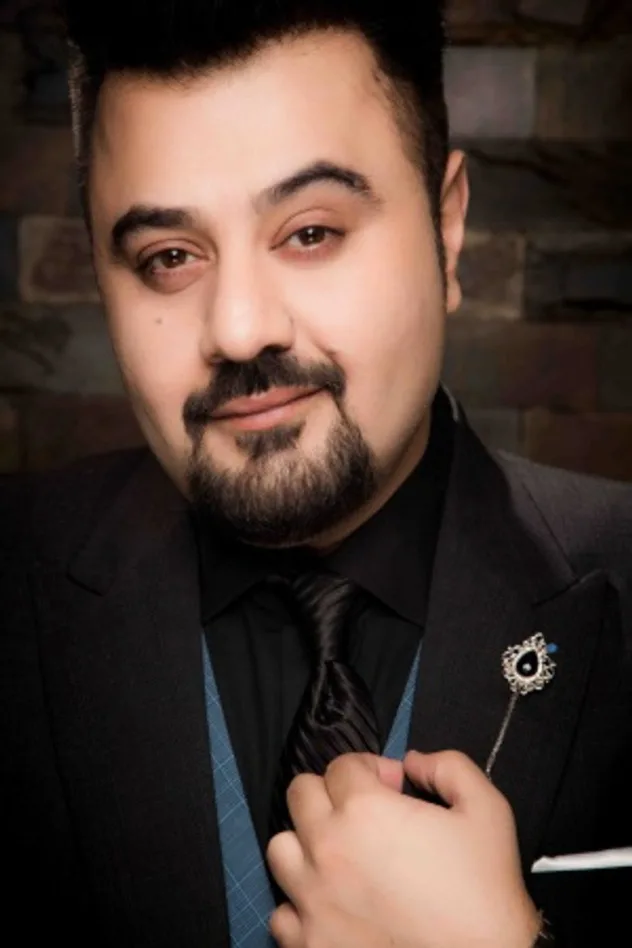 Ahmad Ali Butt için kapak görseli