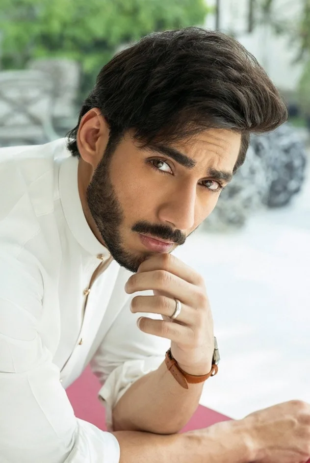صورة الغلاف لـ Ali Raza