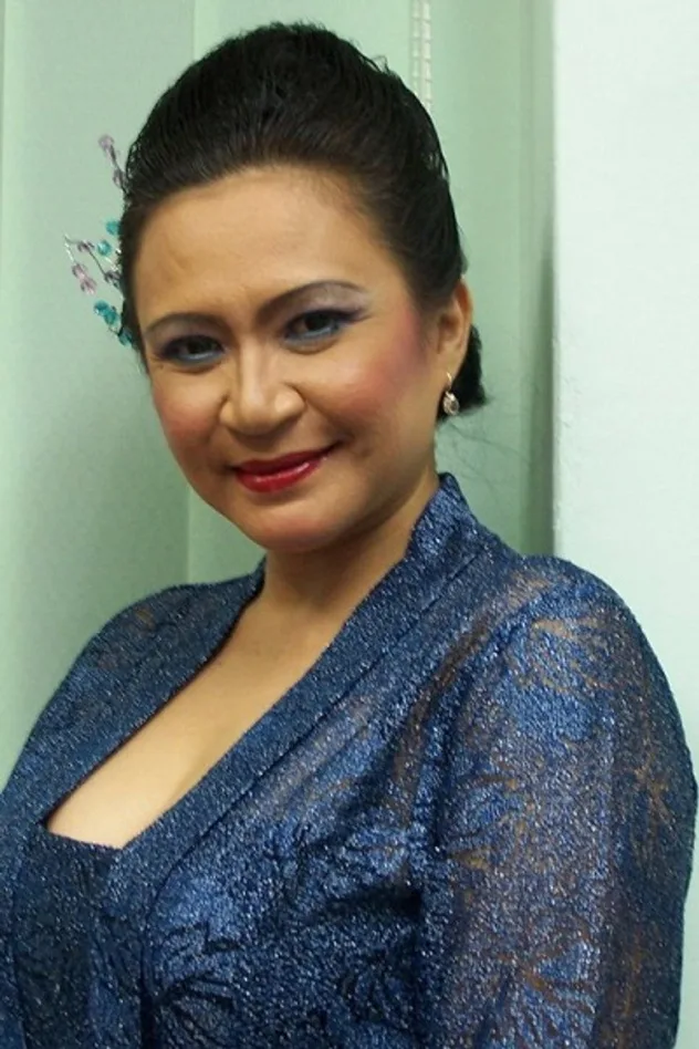 фото Azizah Mahzan