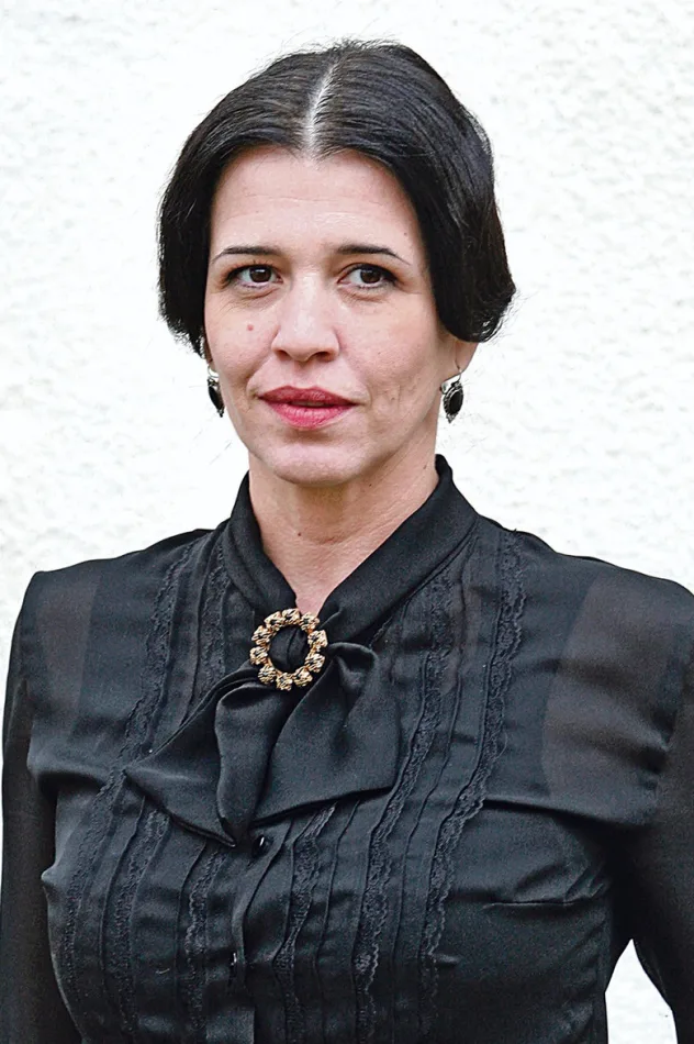 Danijela 'Nela' Mihailović için kapak görseli