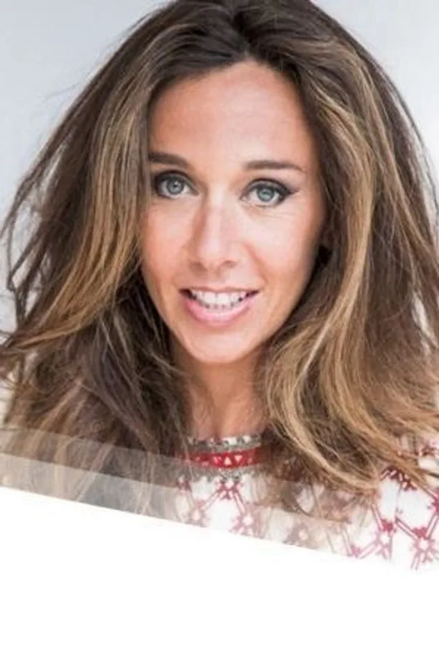 Imagen de portada para Charlotte Des Georges