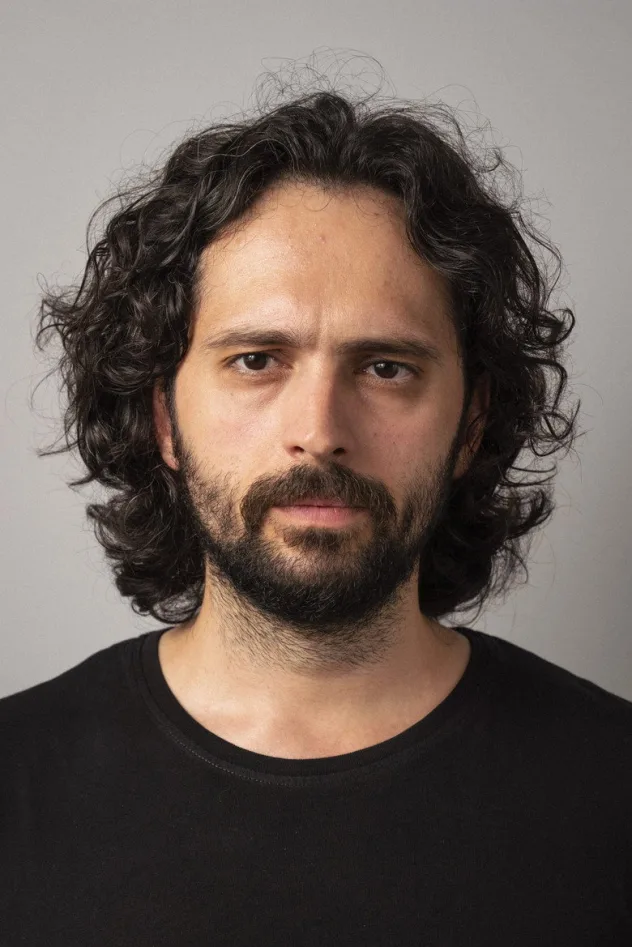 Cover image for Mücahit Koçak