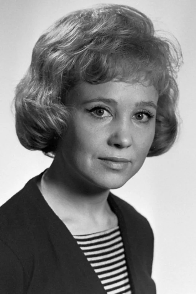 صورة الغلاف لـ Nadezhda Rumyantseva