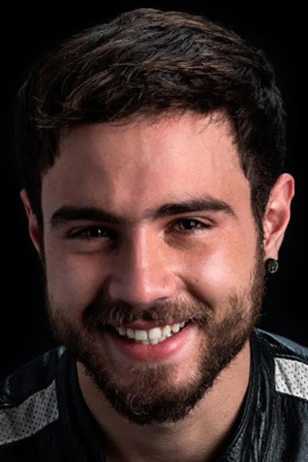 José Julián Gaviria için kapak görseli
