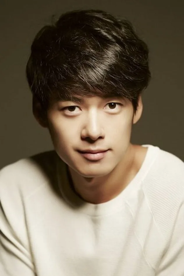 Cover image for Kang Sung-min