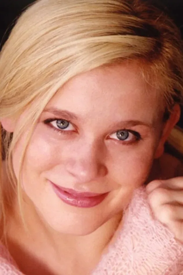 Обложка для Tarah Paige