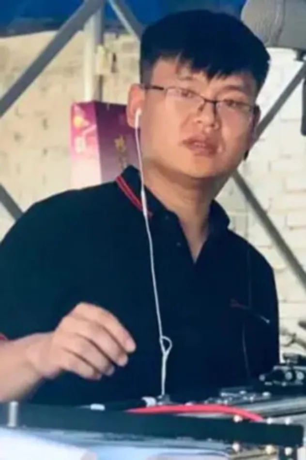 Cover image for 纪登超