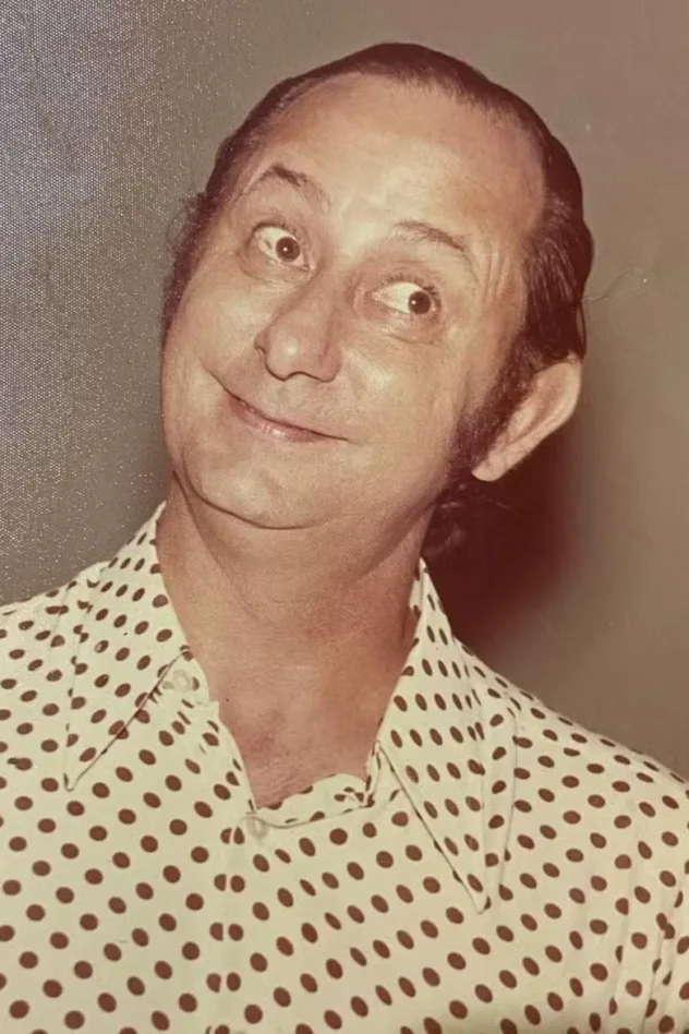 José Santa Cruz