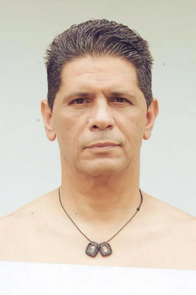 Imagen de portada para Carlos Cruz