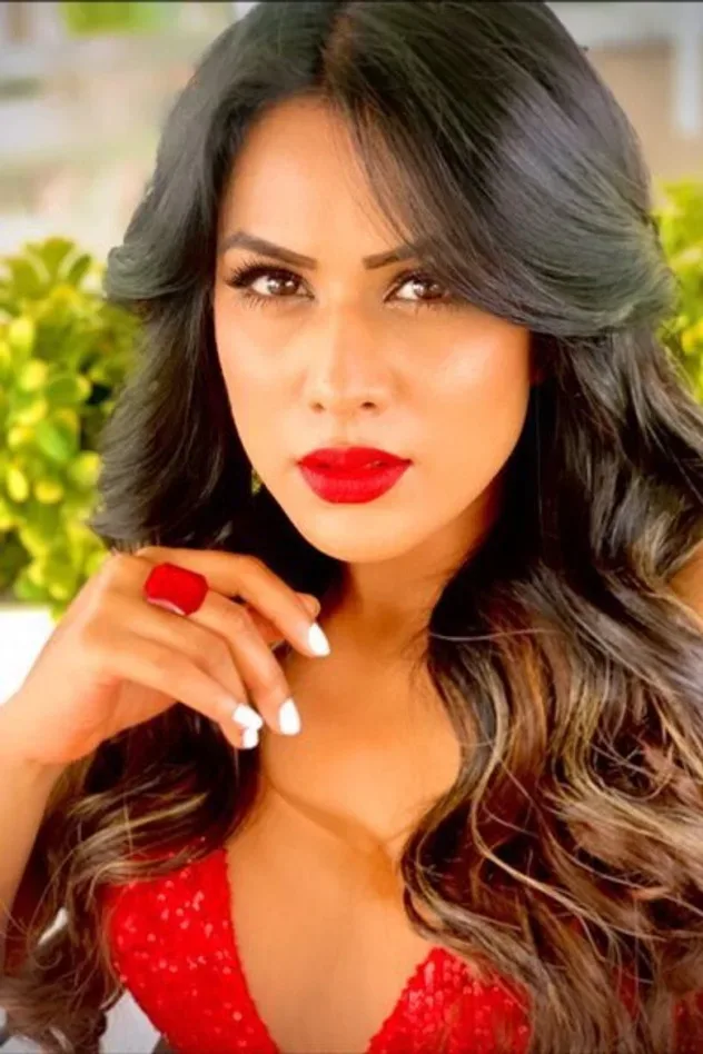 Imagen de portada para Nia Sharma