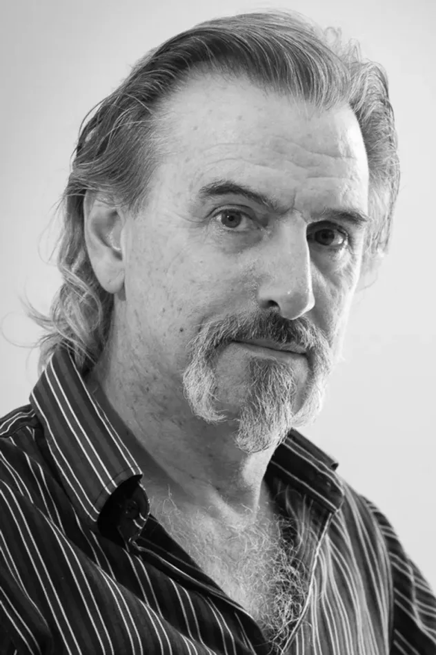Imagen de portada para Graham Weir