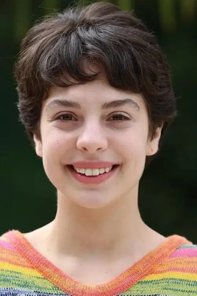 Обложка для Munise Özlem Öztürk