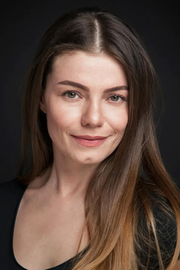 Ebru Helvacıoğlu photo