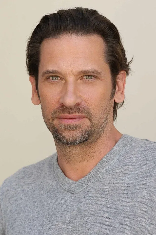 Обложка для Roger Howarth