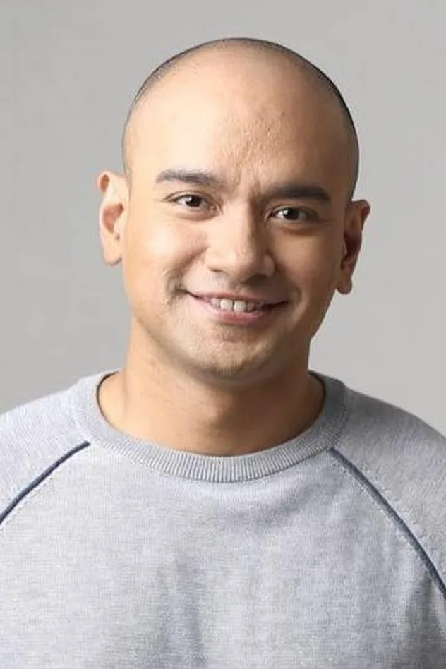 Mark Dionisio photo