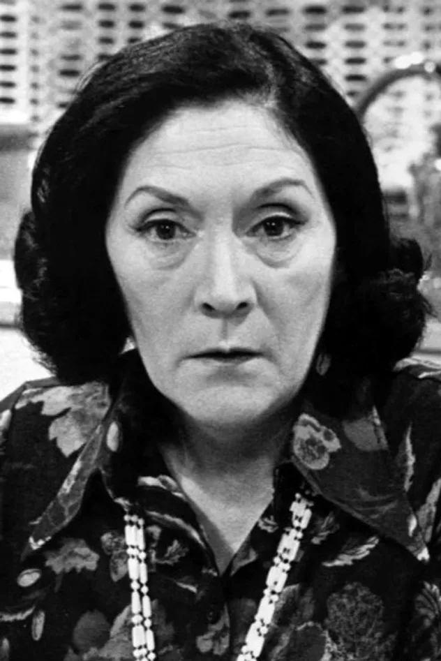 Cover image for Queenie Watts
