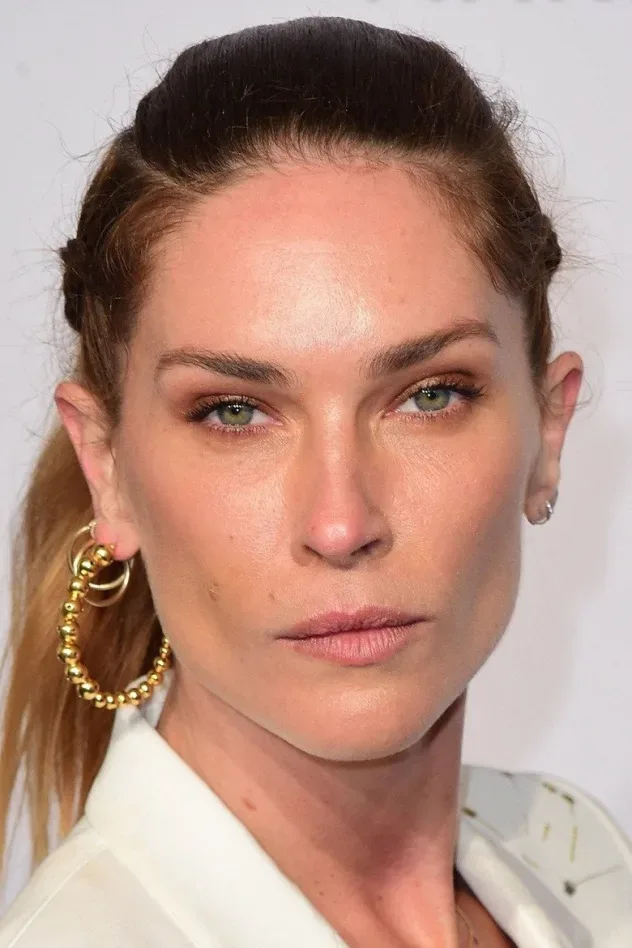 Обложка для Erin Wasson