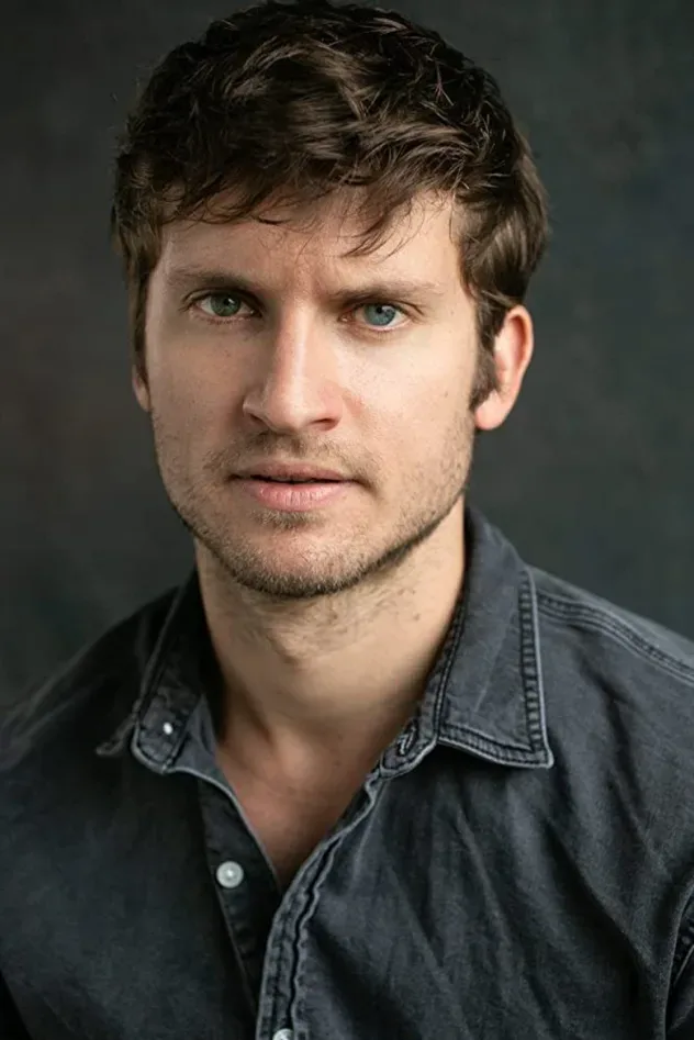 Imagen de portada para Tom Weston-Jones