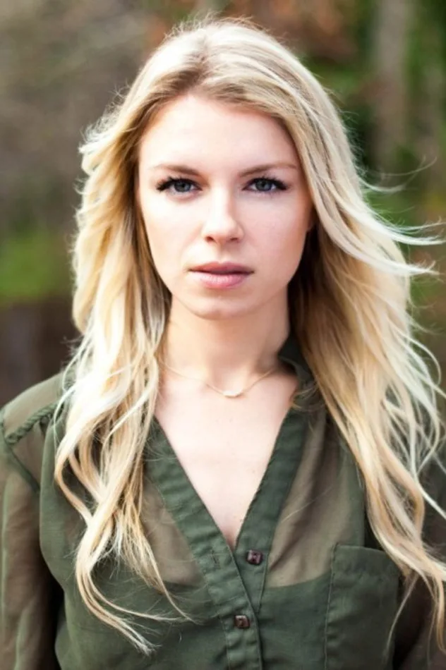 Обложка для Stephanie Enderby