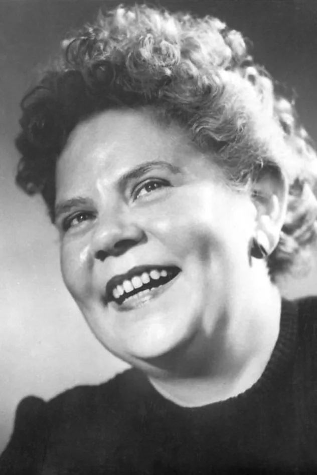 Cover image for Erna Sellmer