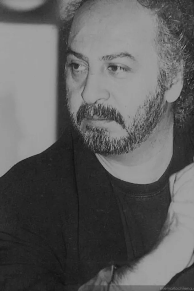 صورة الغلاف لـ Miguel Littín