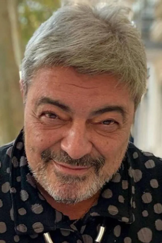 Antonio Canales için kapak görseli