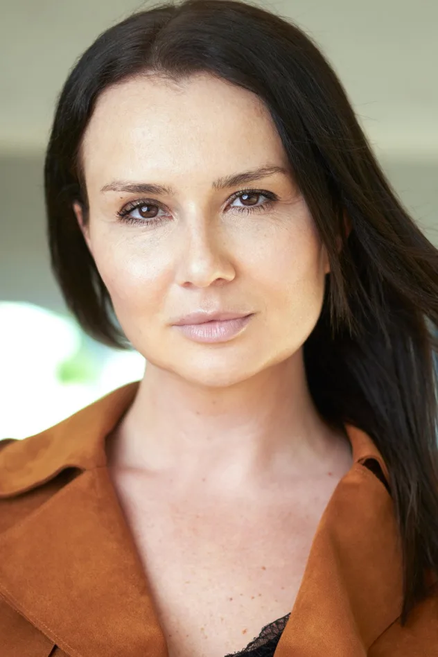 Cover image for Anya