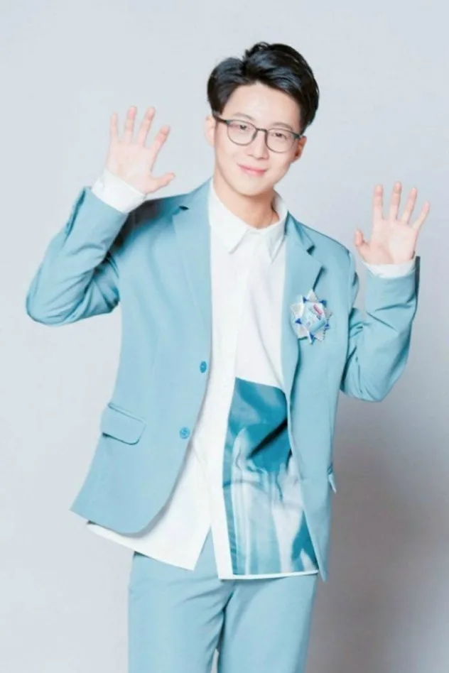Обложка для Darren Wang