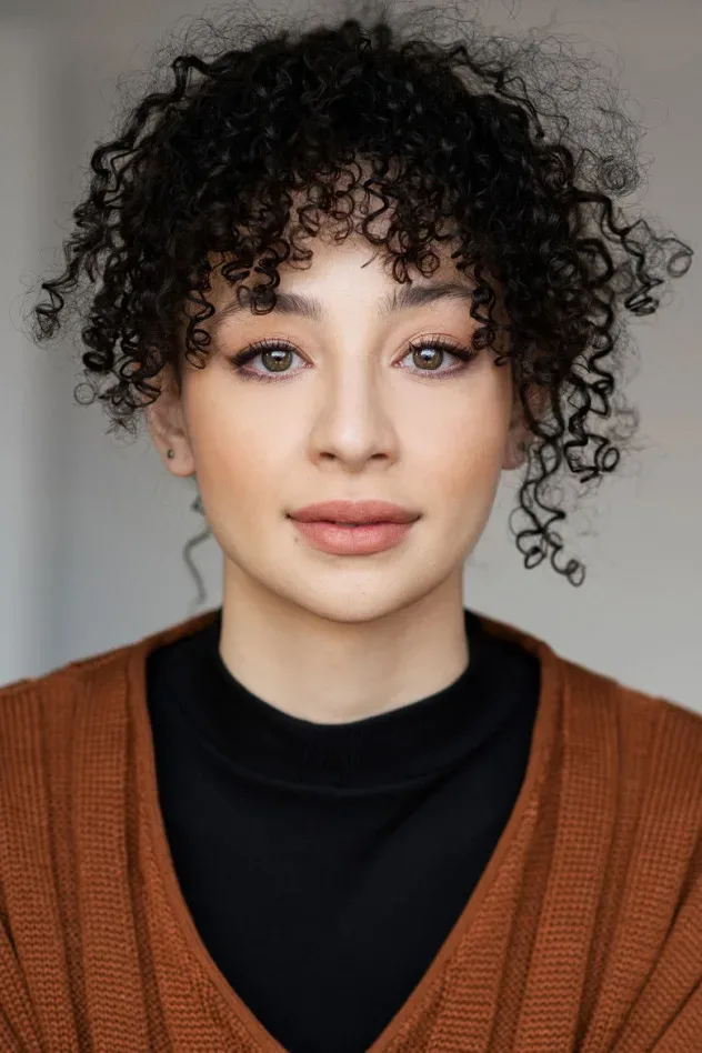 Обложка для Daniela Sandiford