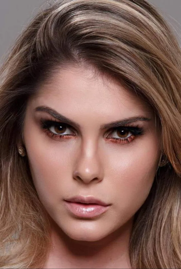 Обложка для Bárbara Evans