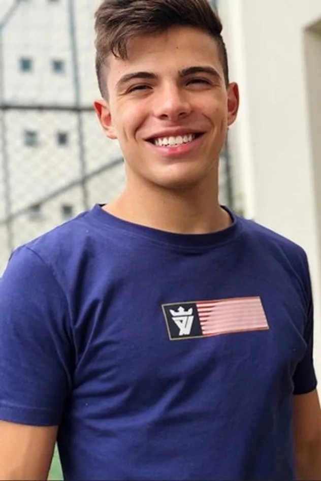 Thomaz Costa için kapak görseli