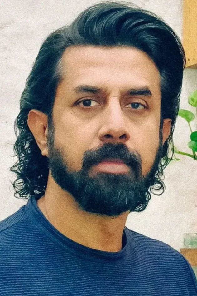 صورة الغلاف لـ Nilesh Divekar