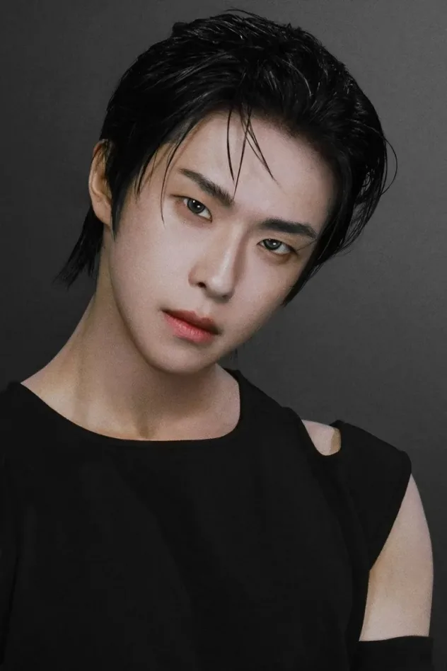 Park Min-seok için kapak görseli