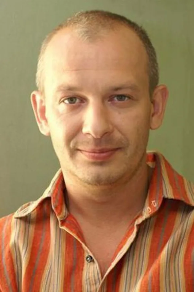 Cover image for Dmitriy Maryanov