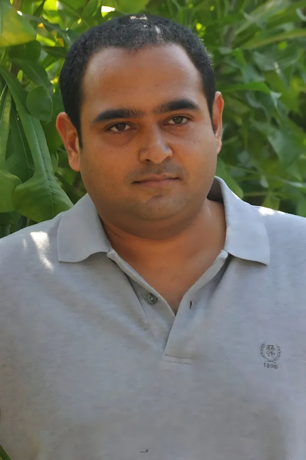Обложка для Vikram Kumar