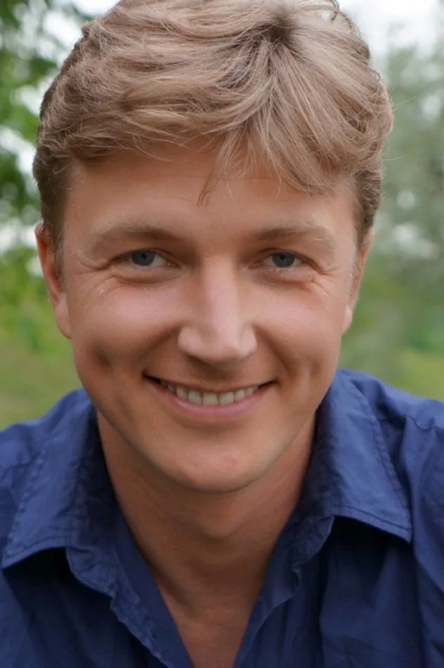 Sergey Mukhin için kapak görseli