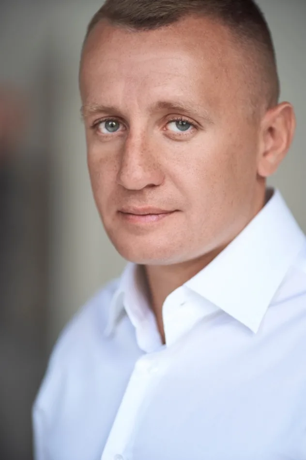 Roman Lyanchuk için kapak görseli