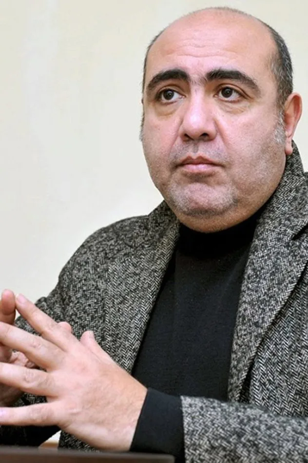 Imagen de portada para Oqtay Əliyev