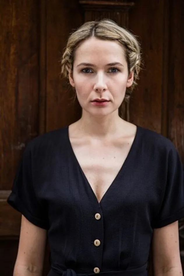 صورة الغلاف لـ Julia Gruber