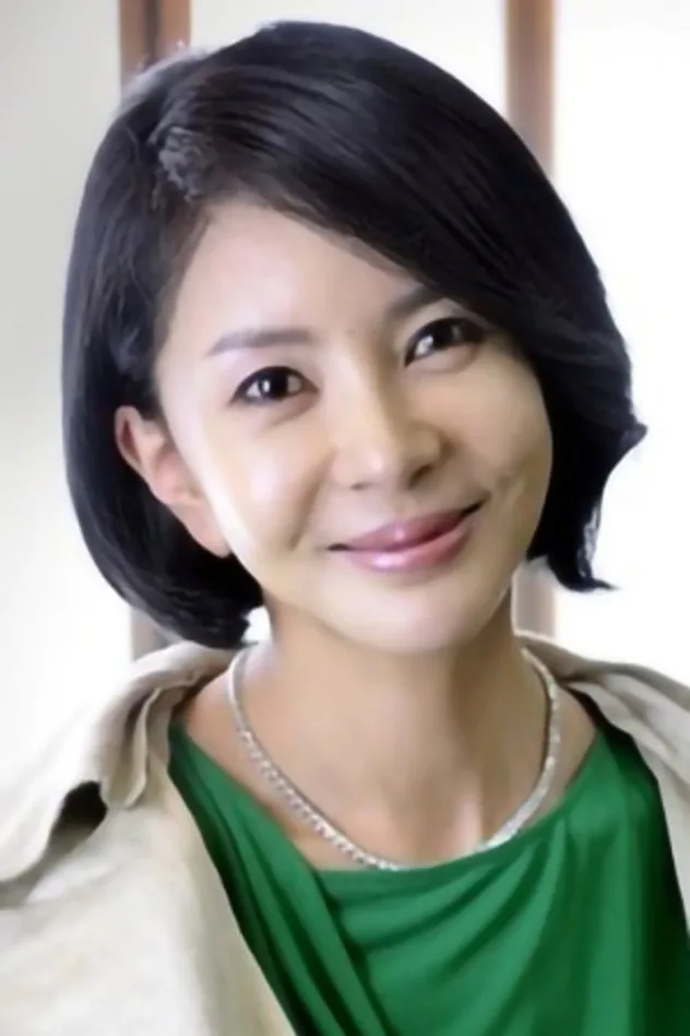Cover image for 강문영