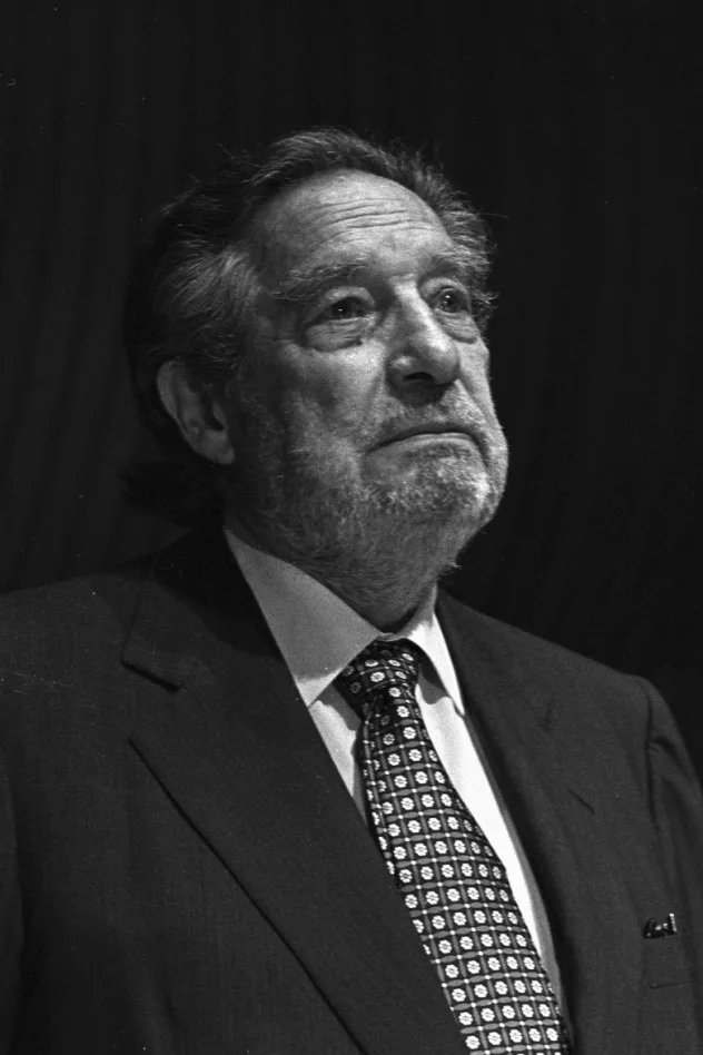 Imagen de portada para Octavio Paz