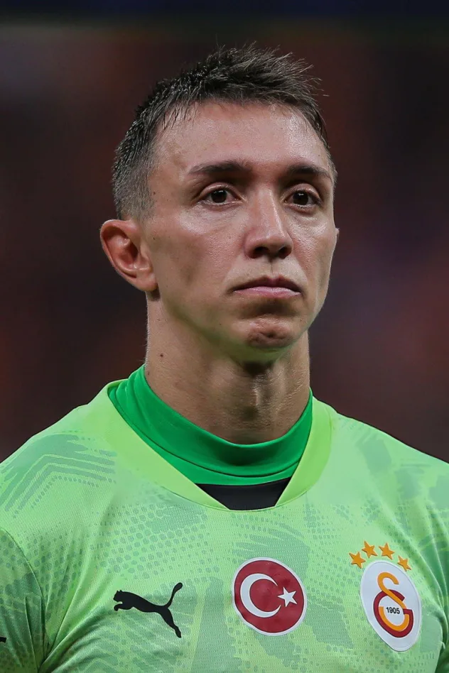 صورة الغلاف لـ Fernando Muslera
