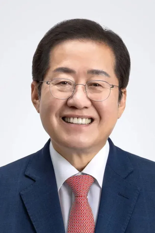Обложка для Hong Jun-pyo