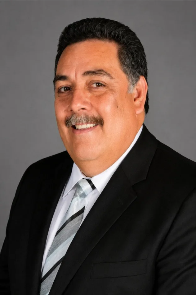 Imagen de portada para Jesus Heredia