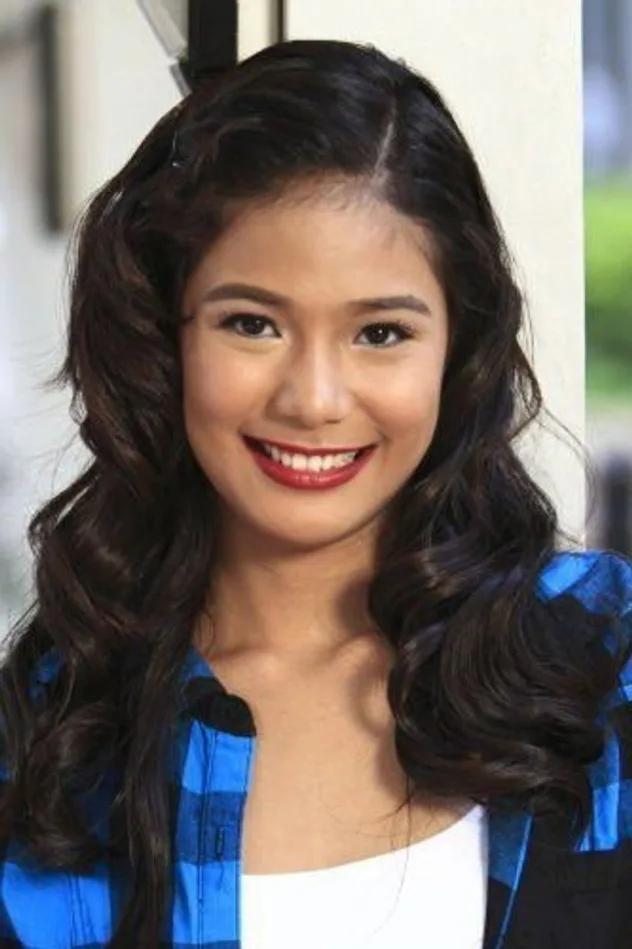 фото Devon Seron