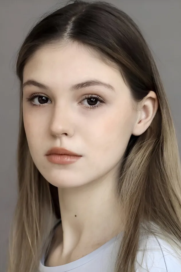 Elizaveta Khomyakova için kapak görseli