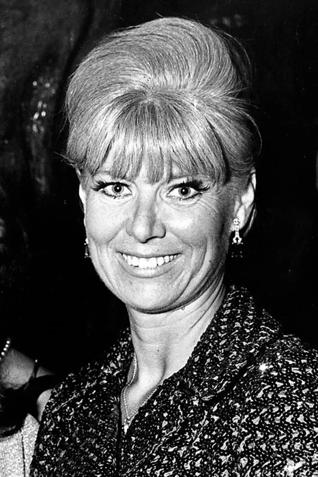 Обложка для Sheila MacRae